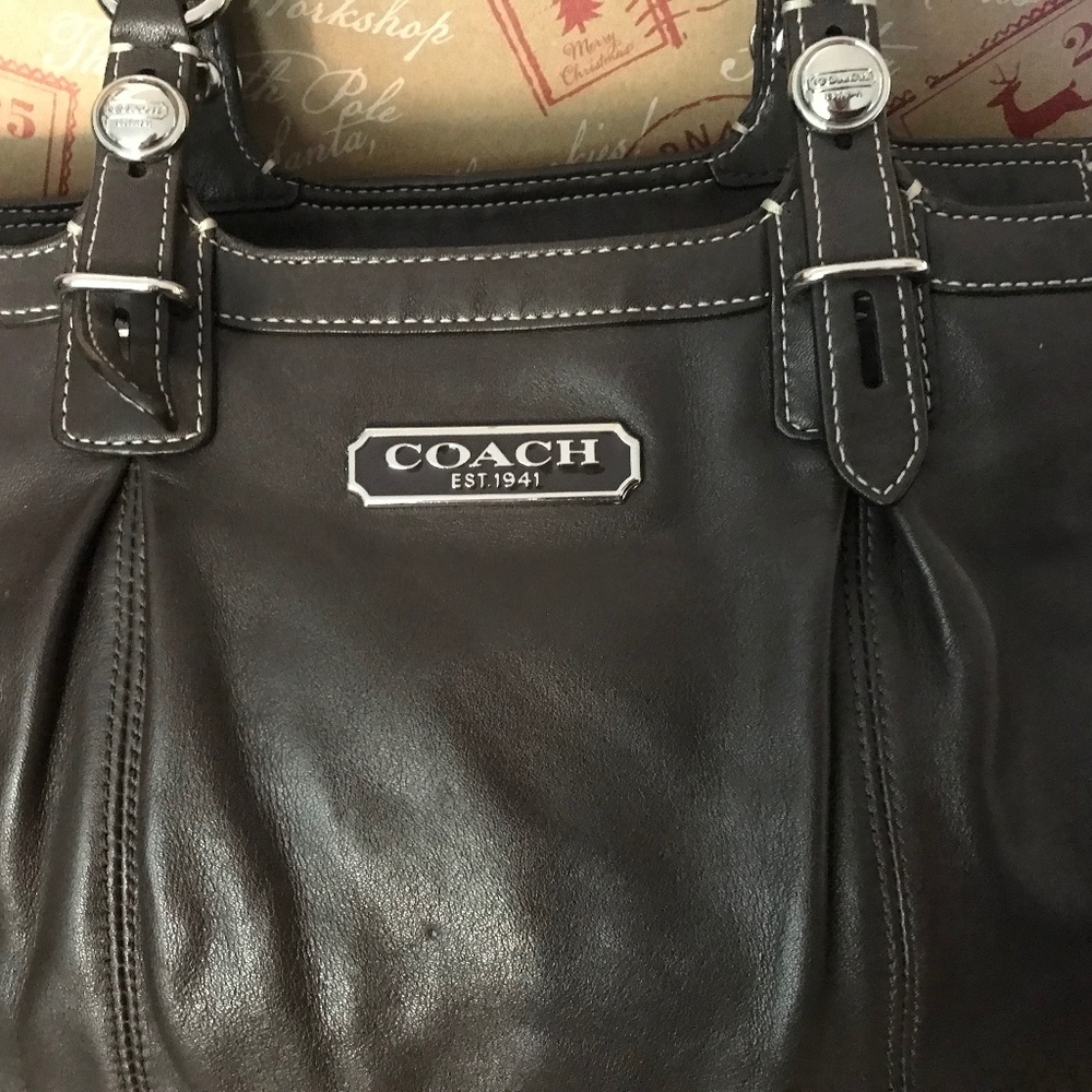 COACH Shoulder Bag